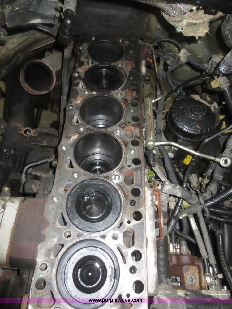 image for item D2240 2010 Dodge Ram 2500 HD Crew Cab flatbed pickup truck