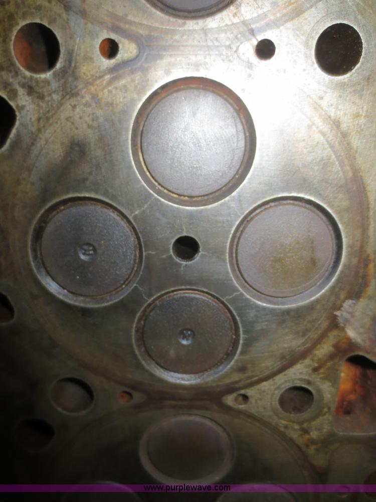 image for item D2240 2010 Dodge Ram 2500 HD Crew Cab flatbed pickup truck