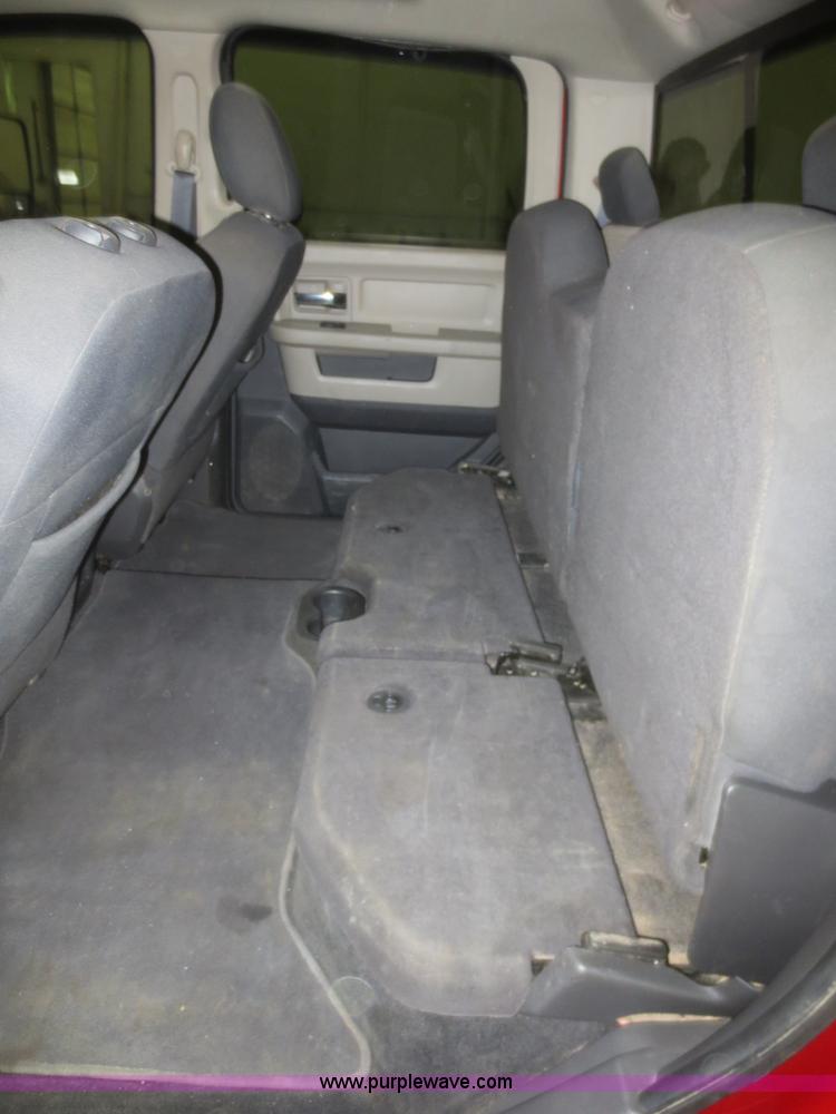 image for item D2240 2010 Dodge Ram 2500 HD Crew Cab flatbed pickup truck