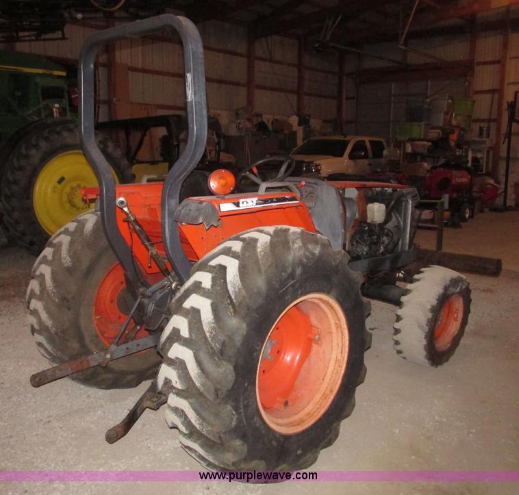 image for item G9862 Kubota L3710 GST MFWD tractor