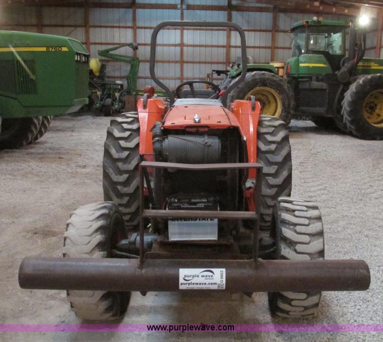 image for item G9862 Kubota L3710 GST MFWD tractor