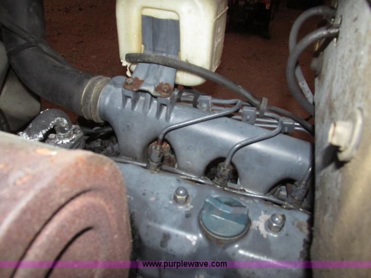 image for item G9862 Kubota L3710 GST MFWD tractor