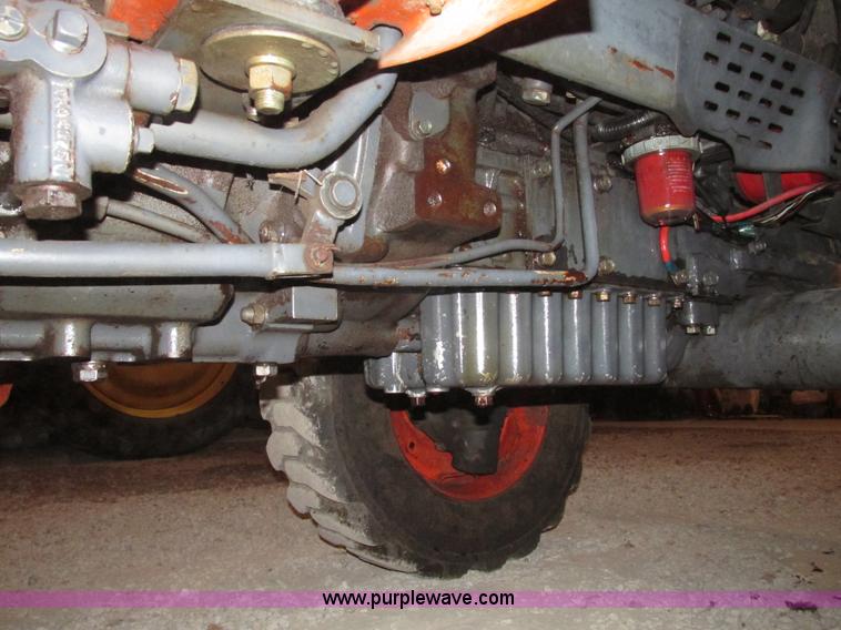 image for item G9862 Kubota L3710 GST MFWD tractor