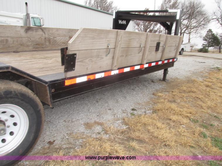 image for item G9863 2012 H&H gooseneck trailer