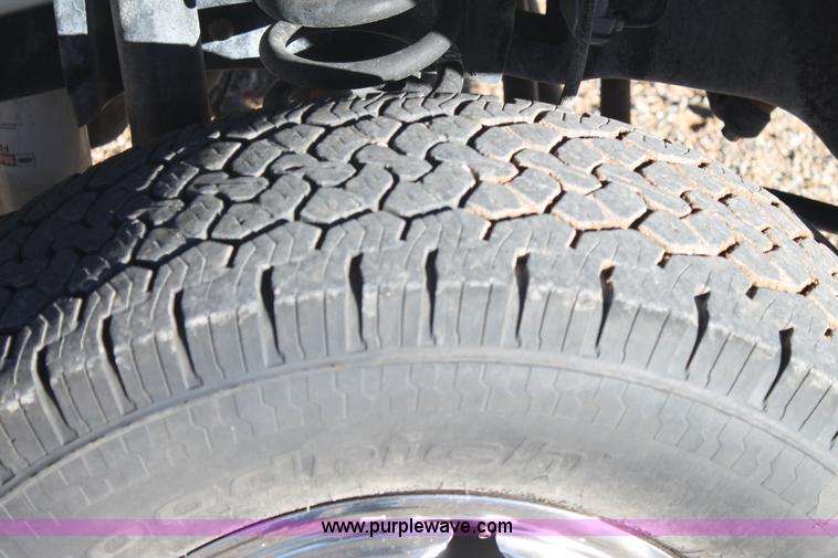 image for item H1680 2012 Ford F350 Super Duty SuperCab utility truck