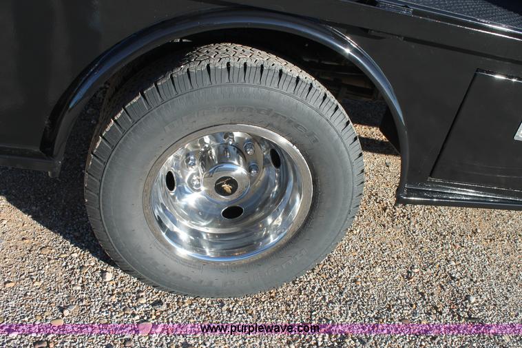 image for item H1680 2012 Ford F350 Super Duty SuperCab utility truck