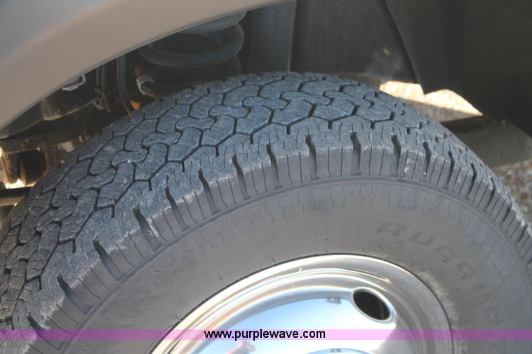 image for item H1680 2012 Ford F350 Super Duty SuperCab utility truck