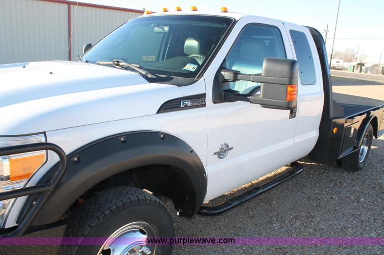 image for item H1680 2012 Ford F350 Super Duty SuperCab utility truck
