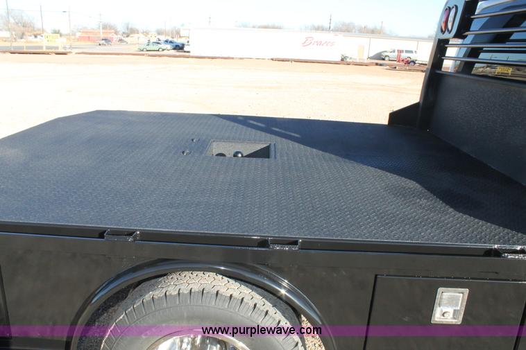 image for item H1680 2012 Ford F350 Super Duty SuperCab utility truck