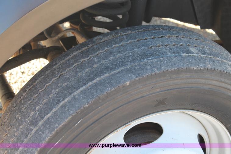 image for item H1681 2008 Ford F550 Crew Cab flatbed truck