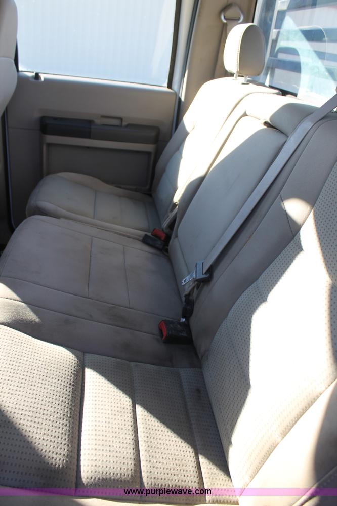 image for item H1681 2008 Ford F550 Crew Cab flatbed truck