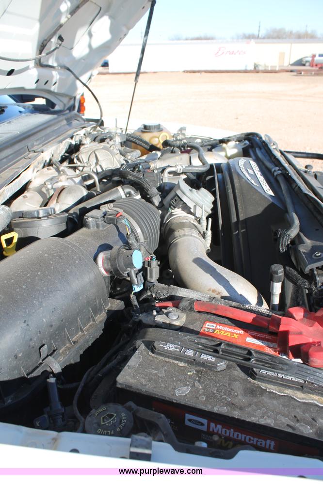 image for item H1681 2008 Ford F550 Crew Cab flatbed truck