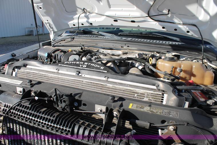 image for item H1681 2008 Ford F550 Crew Cab flatbed truck