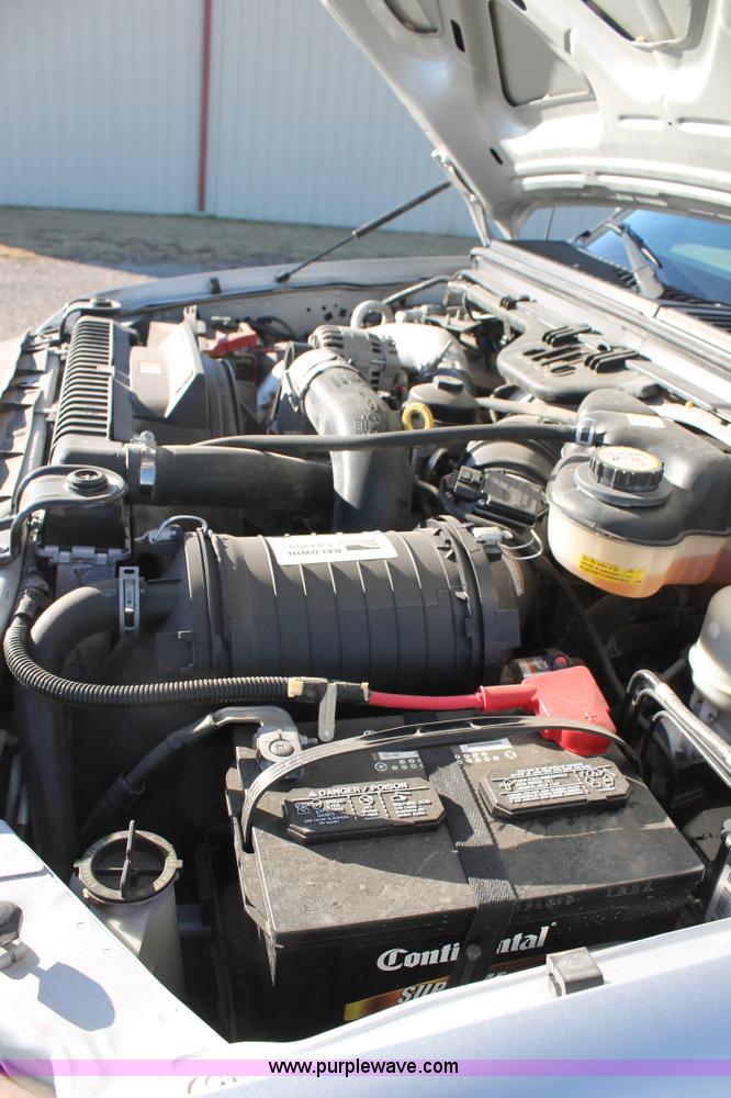 image for item H1682 2007 Ford F450 Super Duty flatbed truck