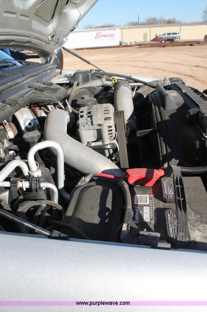 image for item H1682 2007 Ford F450 Super Duty flatbed truck