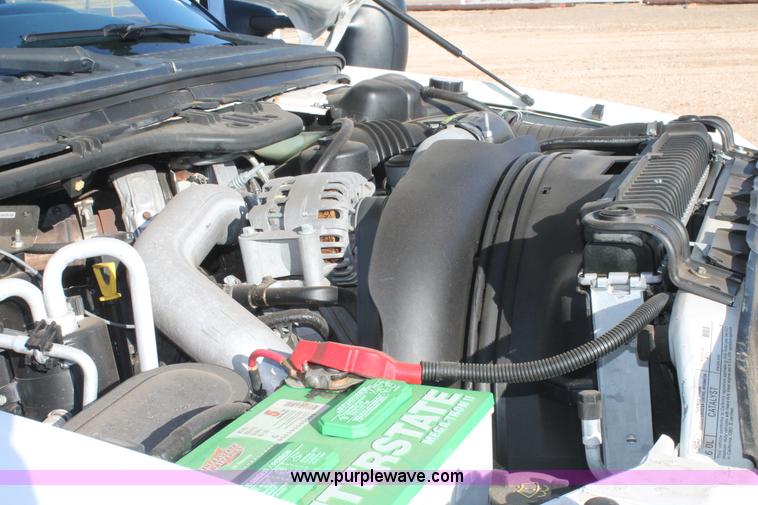 image for item H1683 2006 Ford F350 Super Duty SuperCab utility truck