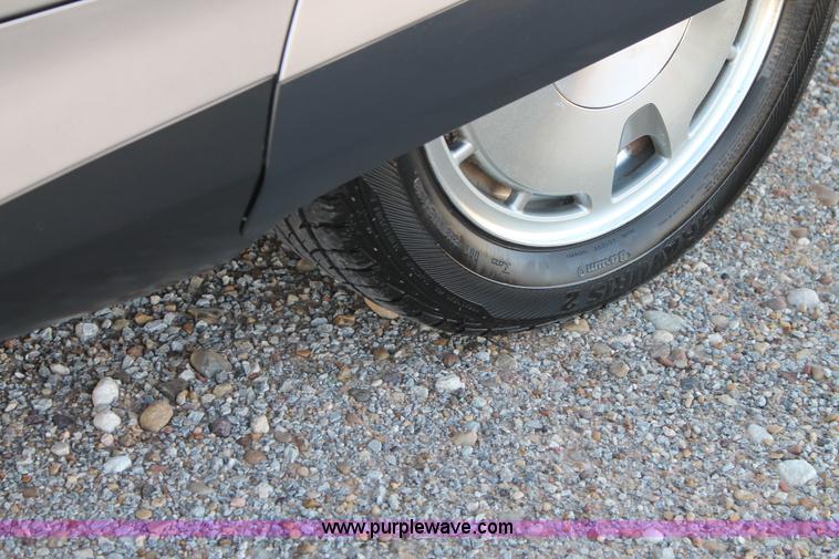 image for item H1691 2005 Honda Insight CVT