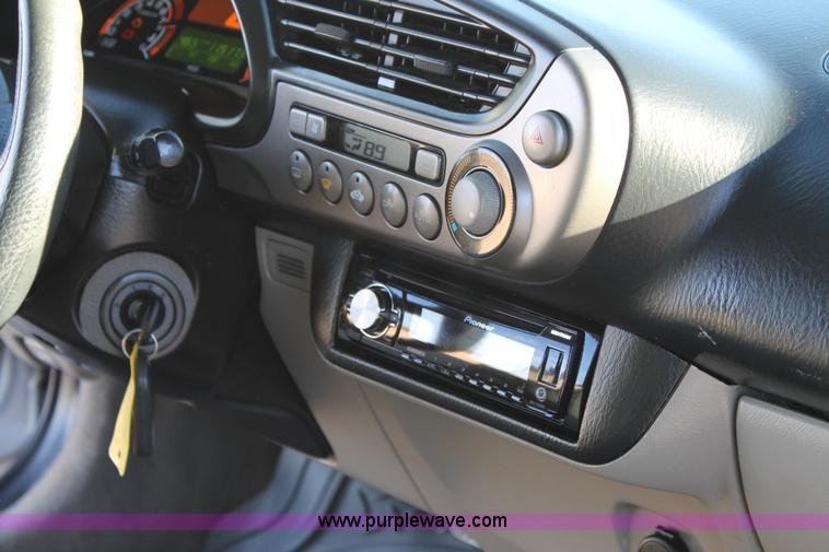 image for item H1691 2005 Honda Insight CVT