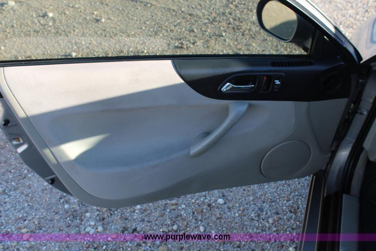 image for item H1691 2005 Honda Insight CVT
