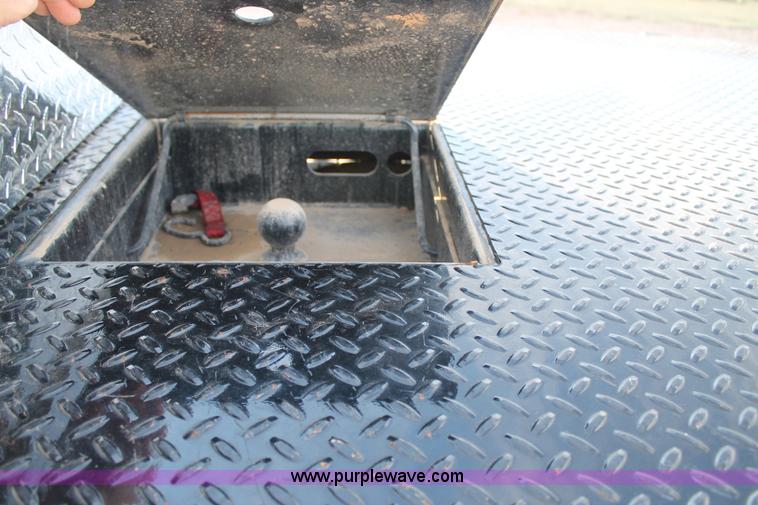 image for item H1692 2011 Chevrolet Silverado 2500HD LT flatbed truck