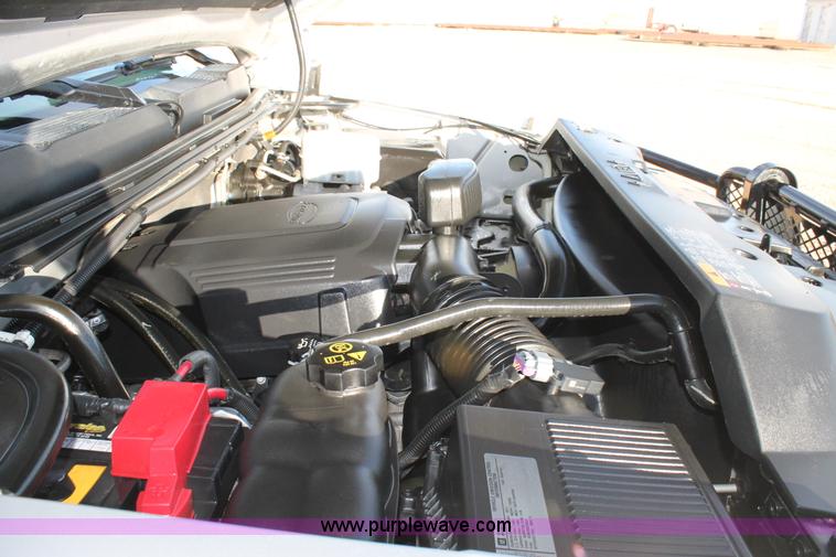 image for item H1692 2011 Chevrolet Silverado 2500HD LT flatbed truck