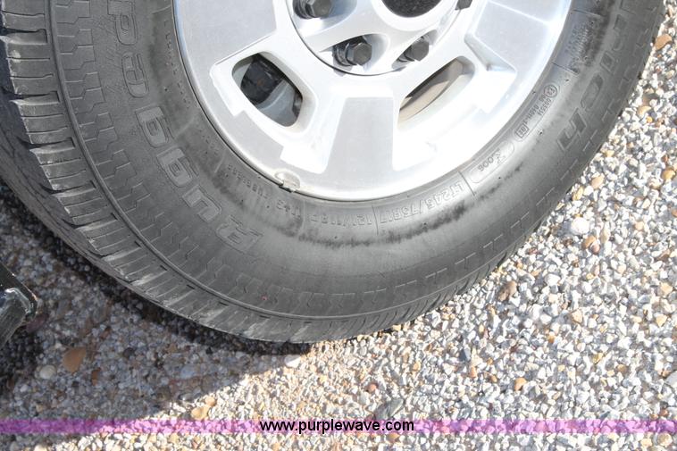 image for item H1692 2011 Chevrolet Silverado 2500HD LT flatbed truck