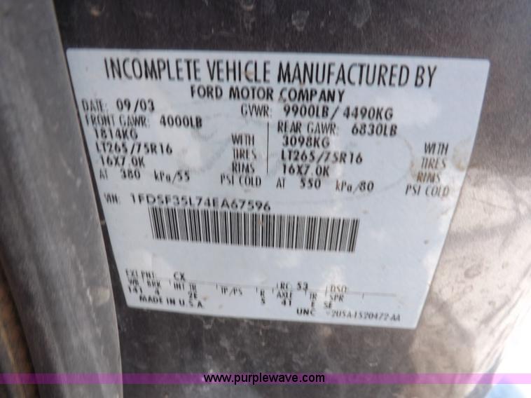 image for item H1906 2004 Ford F350 Super Duty XLT utility truck