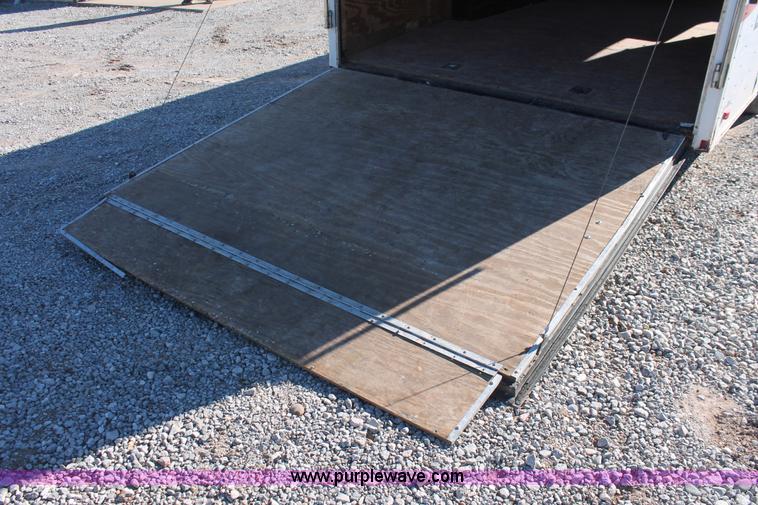 image for item H5511 2000 Continental enclosed cargo trailer