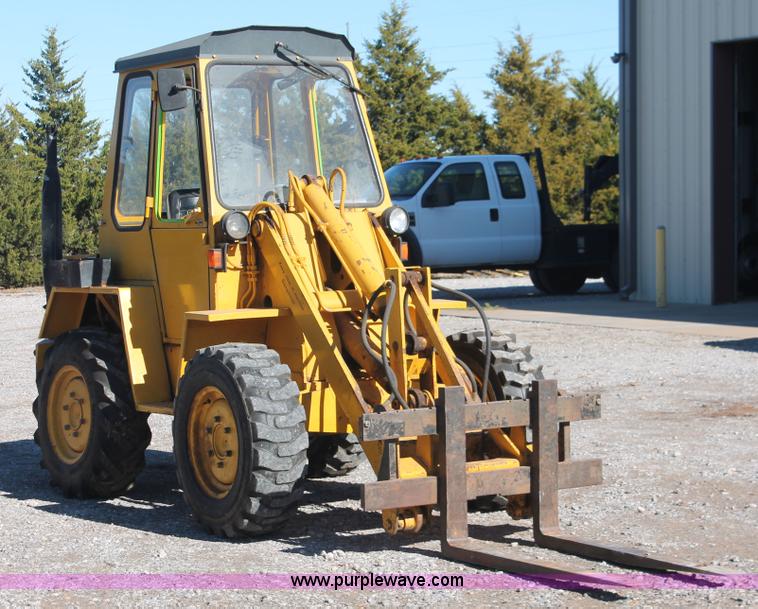 image for item H5519 1990 Kramer 212ET wheel loader