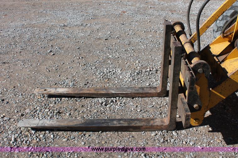 image for item H5519 1990 Kramer 212ET wheel loader