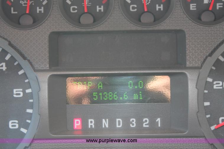 image for item H5520 2008 Ford F450 Super Duty XL SuperCab flatbed truck