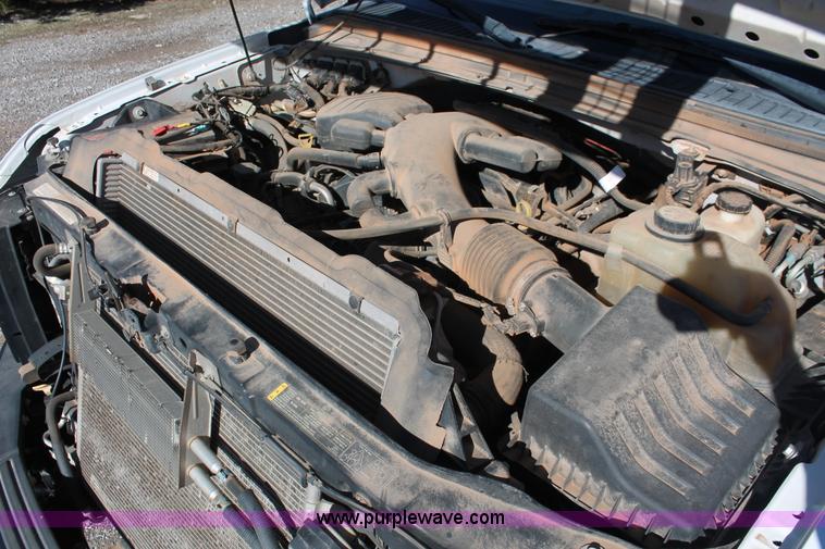 image for item H5520 2008 Ford F450 Super Duty XL SuperCab flatbed truck