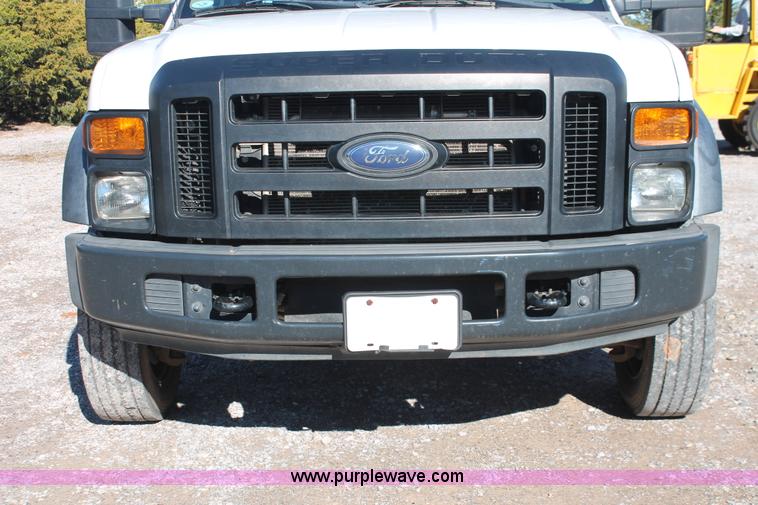 image for item H5520 2008 Ford F450 Super Duty XL SuperCab flatbed truck