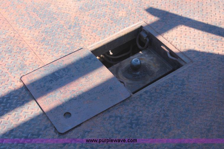 image for item H5520 2008 Ford F450 Super Duty XL SuperCab flatbed truck