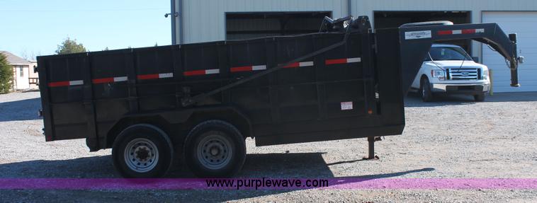 image for item H5521 2007 Horsecreek gooseneck dump trailer