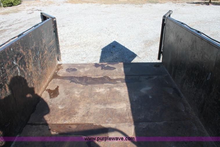 image for item H5521 2007 Horsecreek gooseneck dump trailer