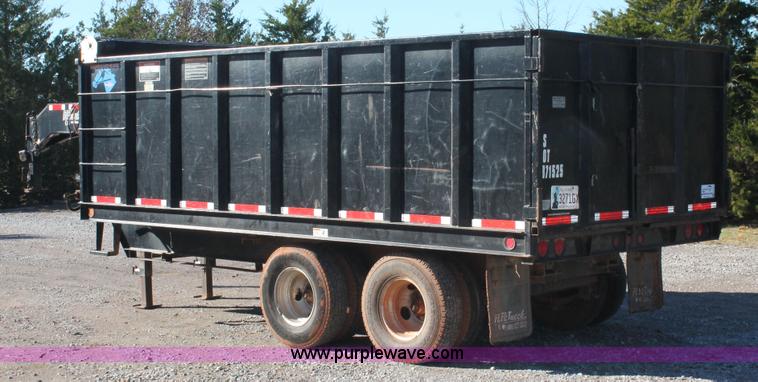 image for item H5522 2006 Diamond Fleetneck Workhorse gooseneck dump trailer