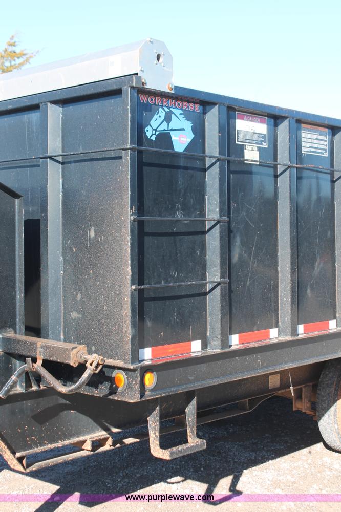 image for item H5522 2006 Diamond Fleetneck Workhorse gooseneck dump trailer