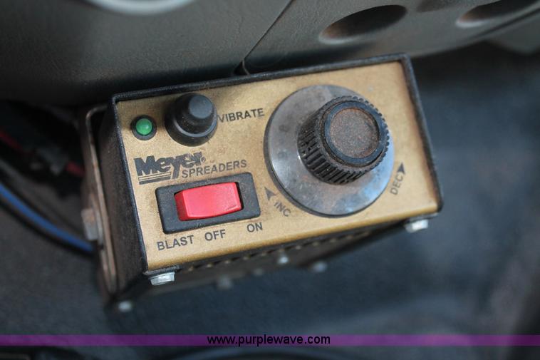 image for item H5523 2007 Ford F250 Super Duty XL FX4 Off-Road SuperCab pickup truck