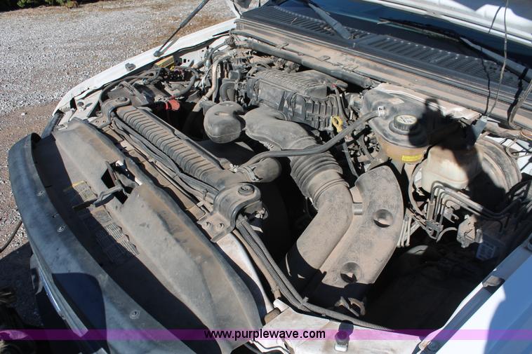 image for item H5523 2007 Ford F250 Super Duty XL FX4 Off-Road SuperCab pickup truck