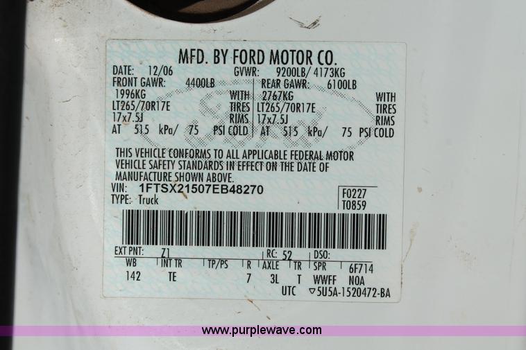 image for item H5523 2007 Ford F250 Super Duty XL FX4 Off-Road SuperCab pickup truck