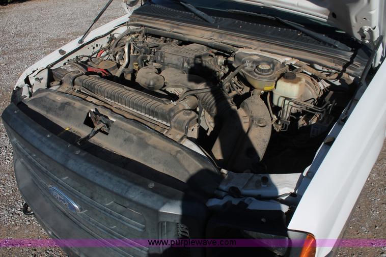 image for item H5524 2006 Ford F250 Super Duty XL SuperCab pickup truck