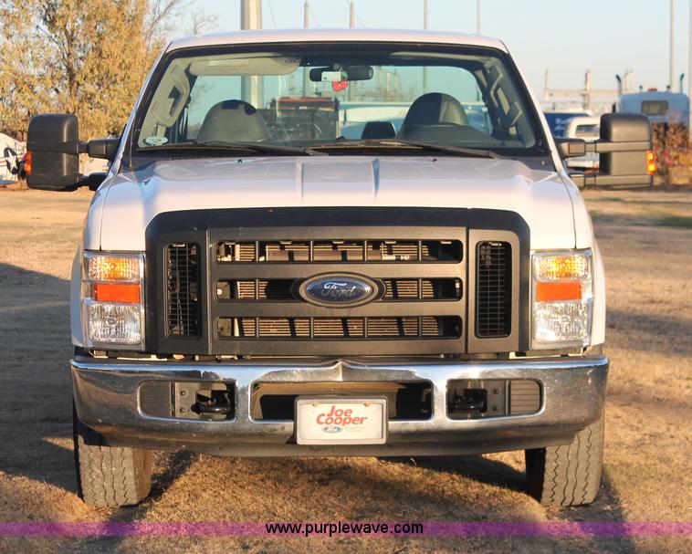 image for item H5527 2010 Ford F250 Super Duty XL SuperCab pickup truck
