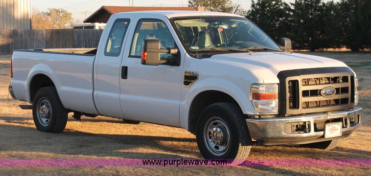 image for item H5527 2010 Ford F250 Super Duty XL SuperCab pickup truck