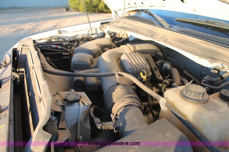 image for item H5527 2010 Ford F250 Super Duty XL SuperCab pickup truck