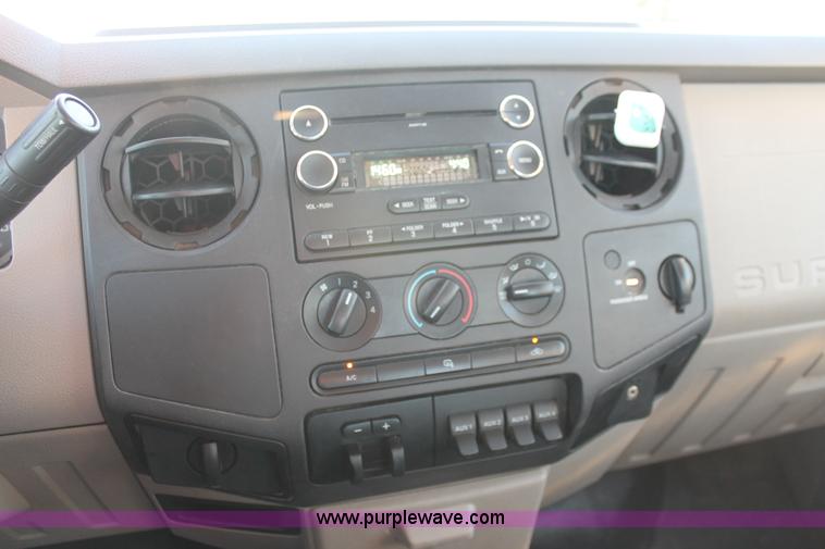 image for item H5528 2010 Ford F250 Super Duty XL SuperCab pickup truck