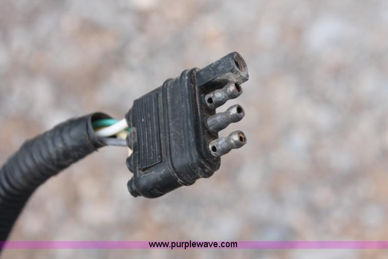 image for item H5986 2013 Lamar flatbed utility trailer