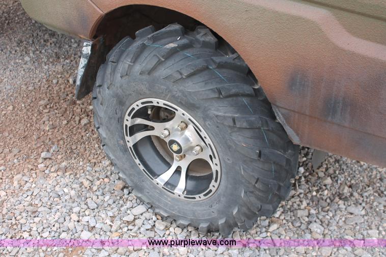 image for item H5988 1997 Mitsubishi mini truck