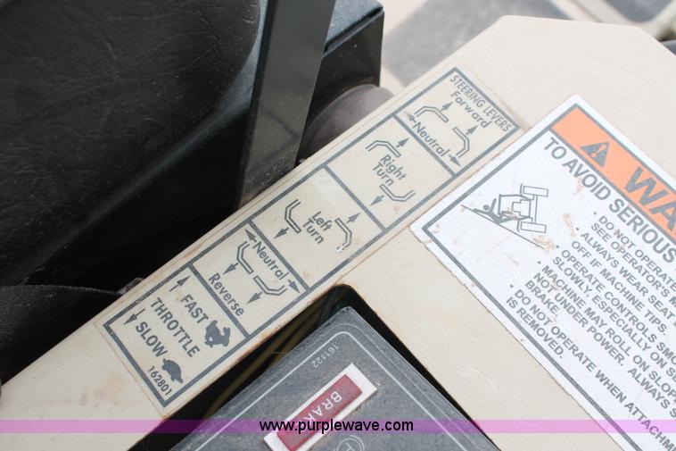 image for item H5989 2008 Grasshopper 620T2 ZTR lawn mower