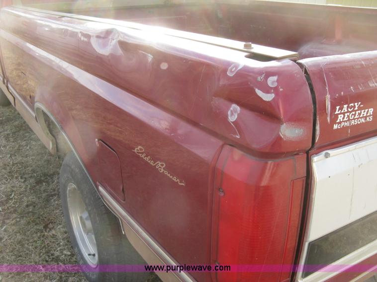 image for item H9359 1995 Ford F150 Eddie Bauer pickup truck